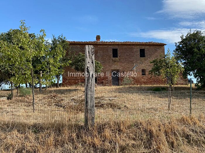 Casa trilocale in vendita in Casamaggiore, Castiglione Del Lago