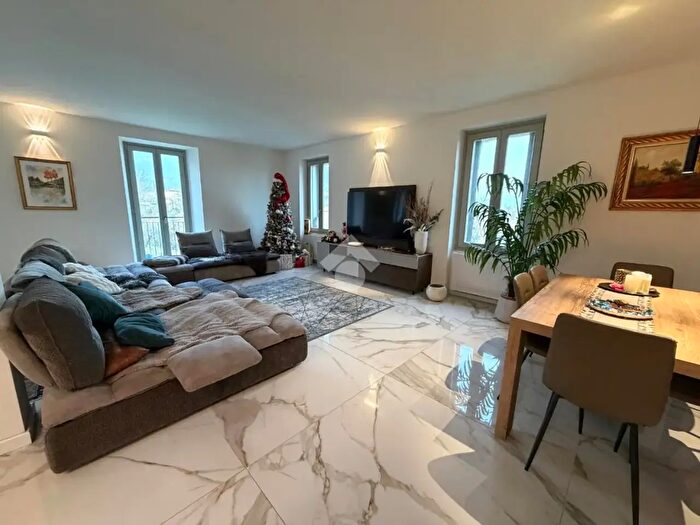 Appartamento con 5 locali in vendita in Via S Luigi, Ranica