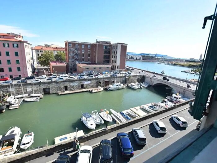 Appartamento quadrilocale in vendita in Livorno