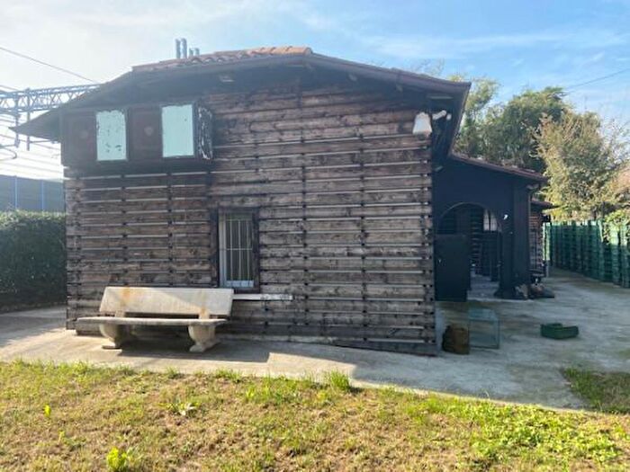 Casa con 6 locali in vendita in Via Giulio Togni, Brescia