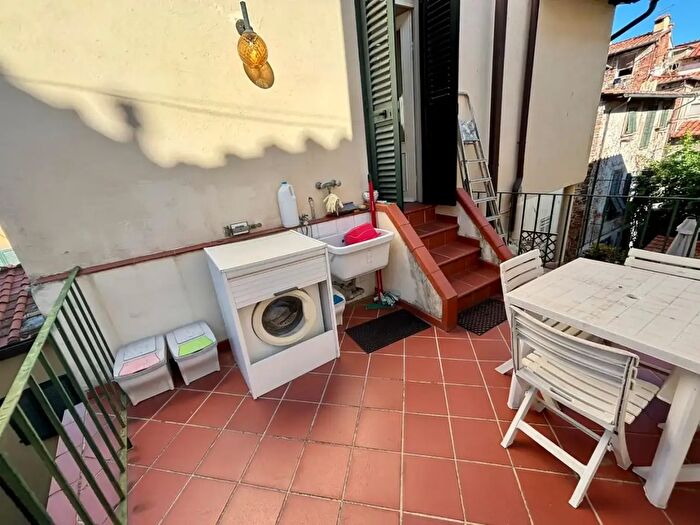 Appartamento bilocale in affitto in Lucca