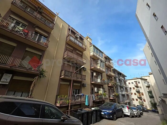 Appartamento quadrilocale in vendita in Viale Principe Umberto c, Messina