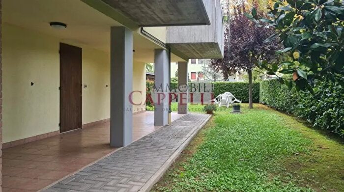 Appartamento trilocale in vendita in Bertinoro Via Giardino Forlìcesena Bertinoro Panighina, Bertinoro