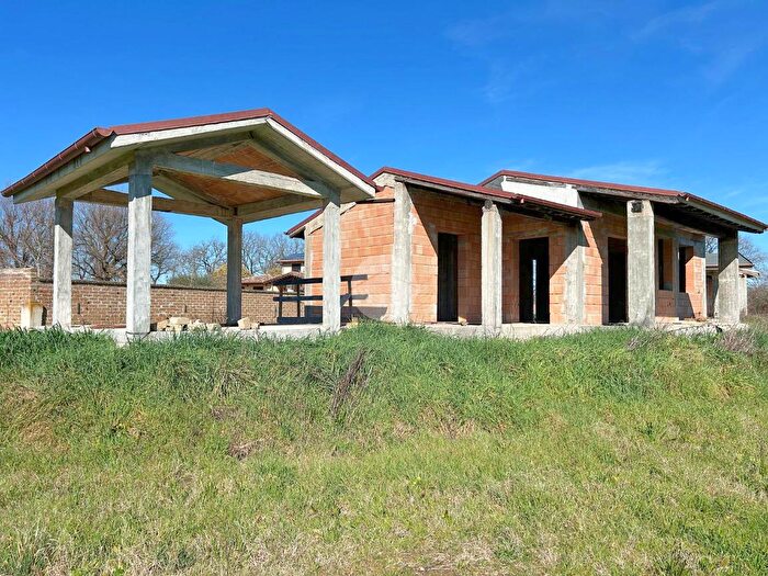 Casa quadrilocale in vendita in Via Amerina, Gallese