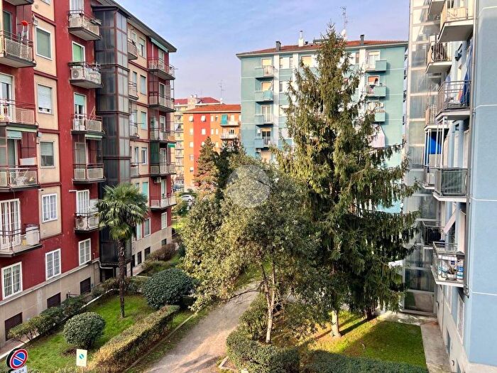 Appartamento bilocale in affitto in Via Giorgio Marazzani, Cimiano, Milano