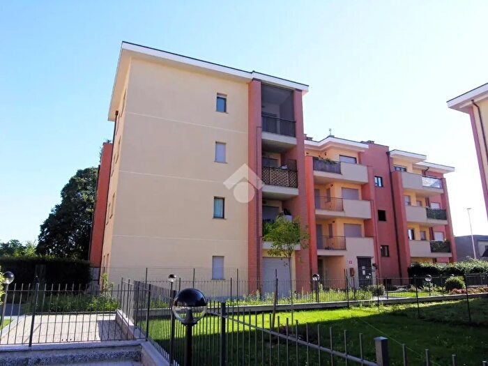 Appartamento trilocale in vendita in Via Luigi Negrelli, Sedriano