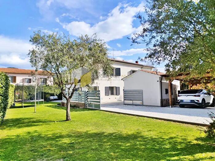 Casa con 5 locali in vendita in Matteotti, San Giuliano Terme