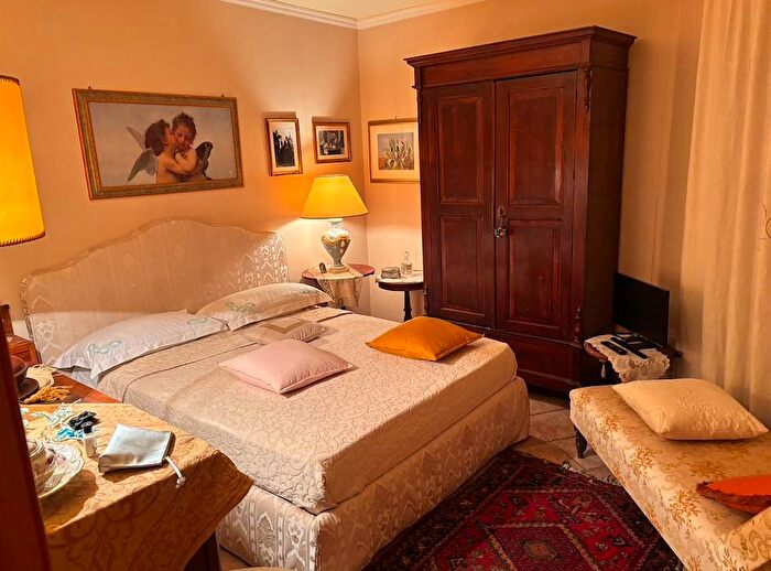 Appartamento trilocale in affitto in Via Montessori, Trecastagni