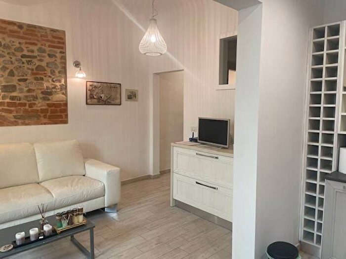 Appartamento con 5 locali in affitto in Borgo Ognissanti, Borgo Ognissanti Il Prato, Firenze