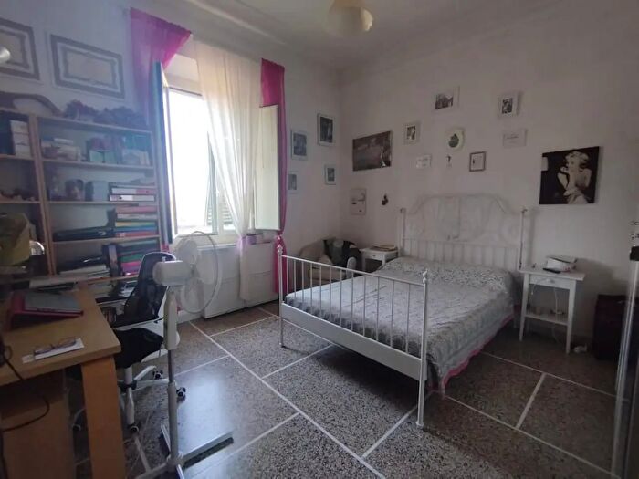 Appartamento con 5 locali in vendita in Pisa