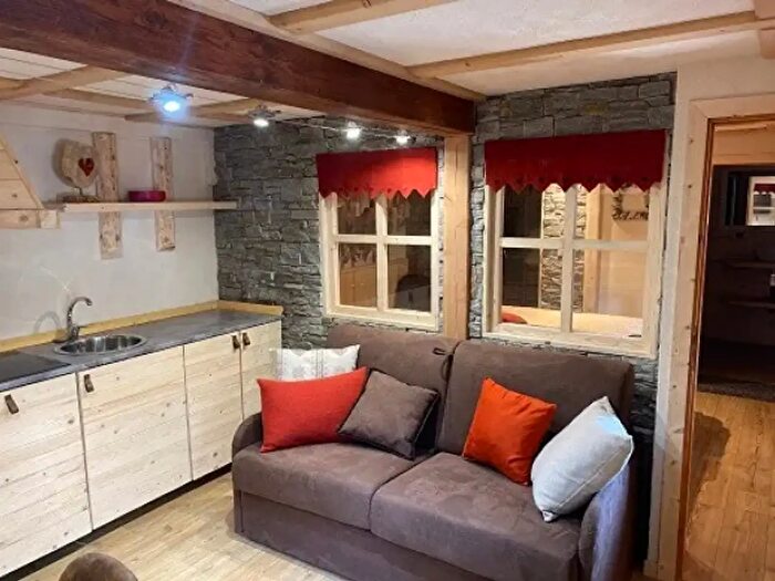 Appartamento bilocale in vendita in Rue Chivia, Brusson