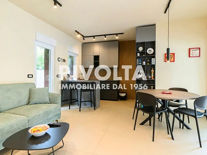 Appartamento trilocale in vendita in Piazzale di Ponte Milvio, Roma
