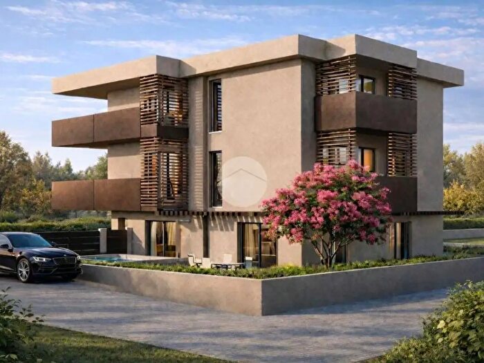 Appartamento quadrilocale in vendita in Desenzano Del Garda