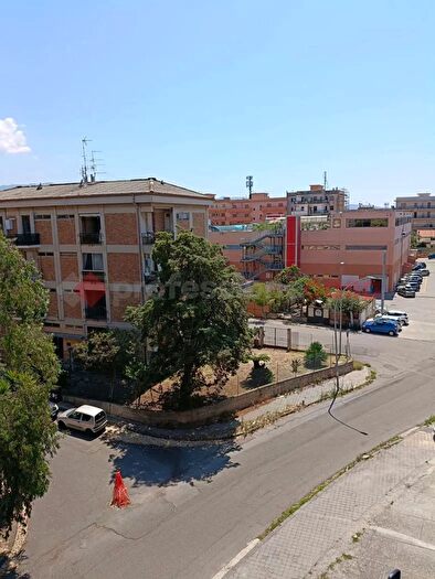 Appartamento quadrilocale in vendita in Via Cassino, Reggio Calabria