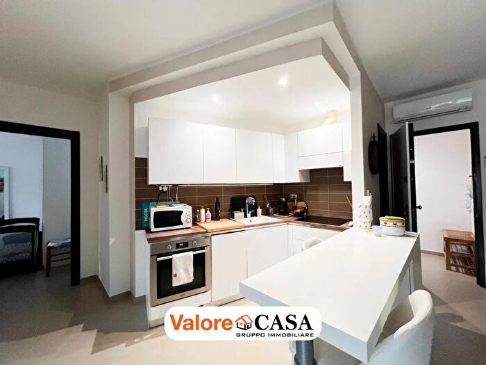 Appartamento con 5 locali in vendita in Noli