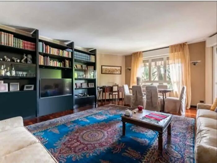 Appartamento in affitto in Viale Paolo Onorato Vigliani, Milano