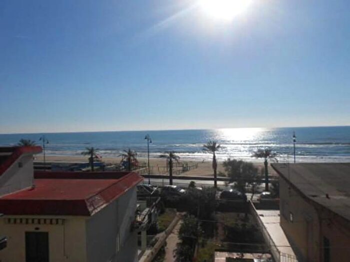 Appartamento quadrilocale in vendita in Mondragone