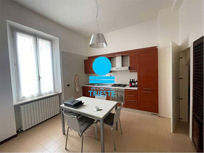 Appartamento trilocale in affitto in Mare, Pesaro