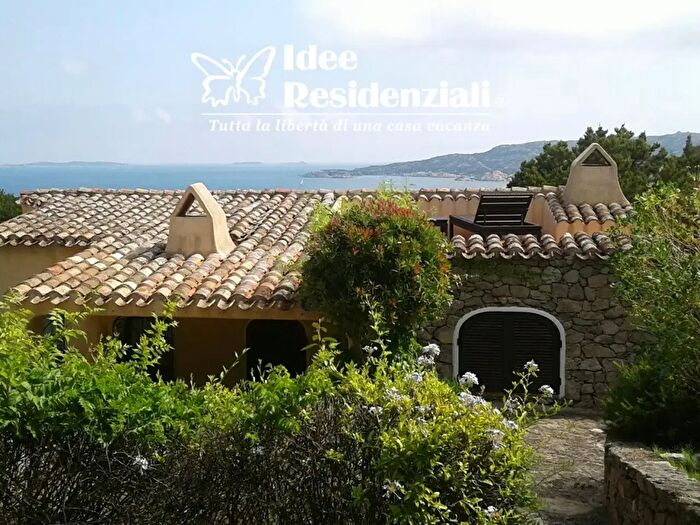 Casa trilocale in vendita in Punta Sardegna Porto Rafael, Palau