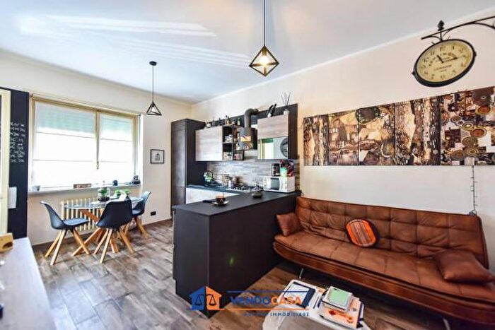 Appartamento trilocale in vendita in Via Alessandria, Settimo Torinese