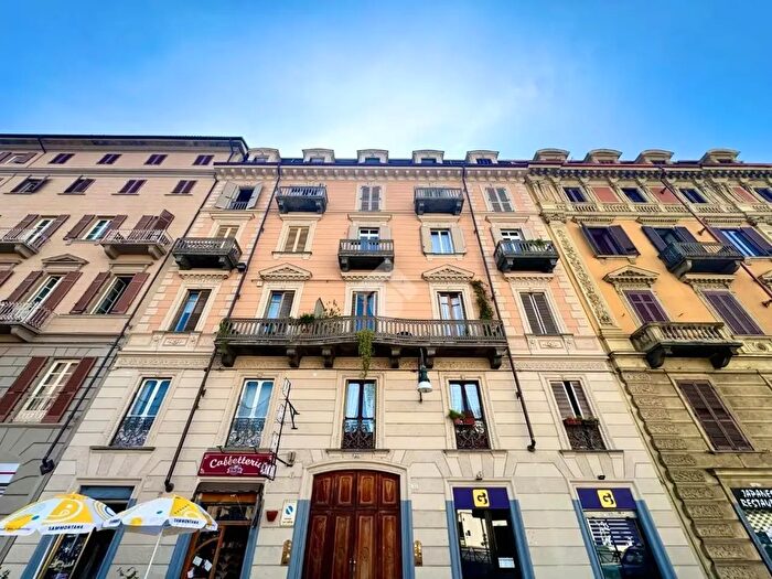 Appartamento bilocale in vendita in Via Nizza, Torino