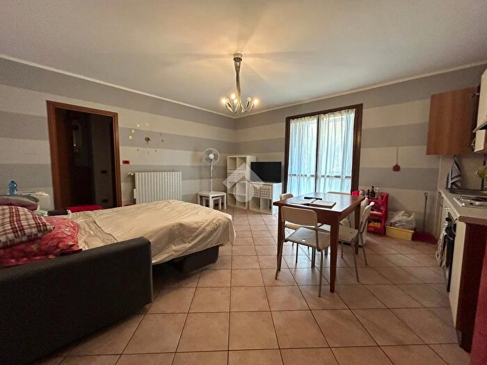 Appartamento monolocale in vendita in Via Edallo, Crema