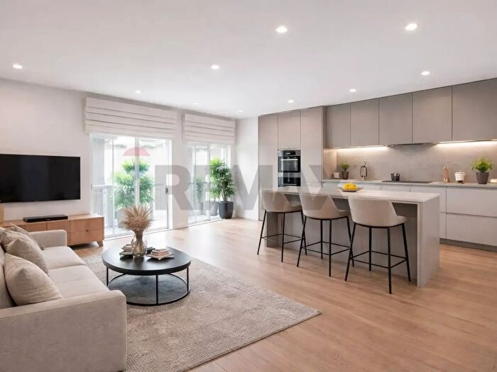 Appartamento in vendita in Via al Gigante, Inverigo