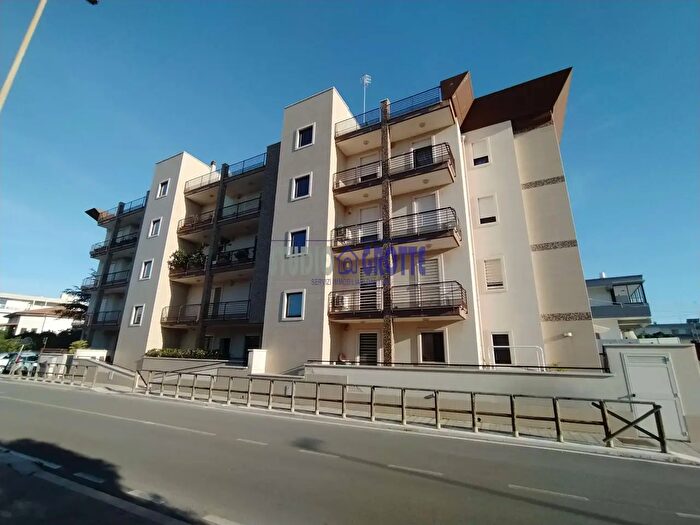 Appartamento quadrilocale in vendita in Castellana Grotte