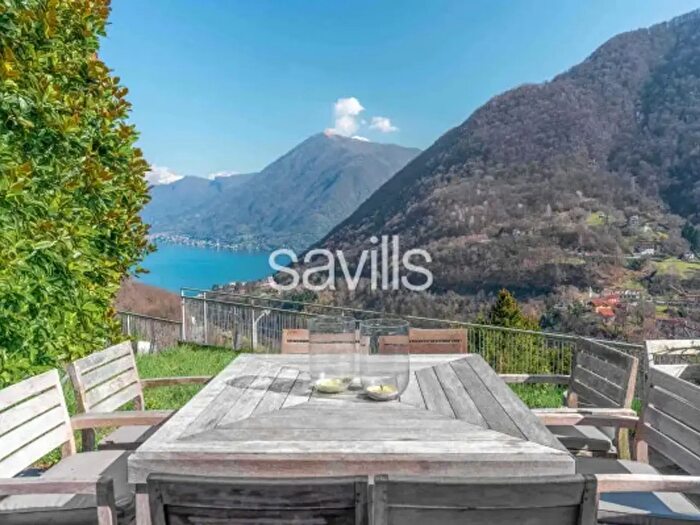 Casa con 6 locali in vendita in Via Biazzeno, Dizzasco