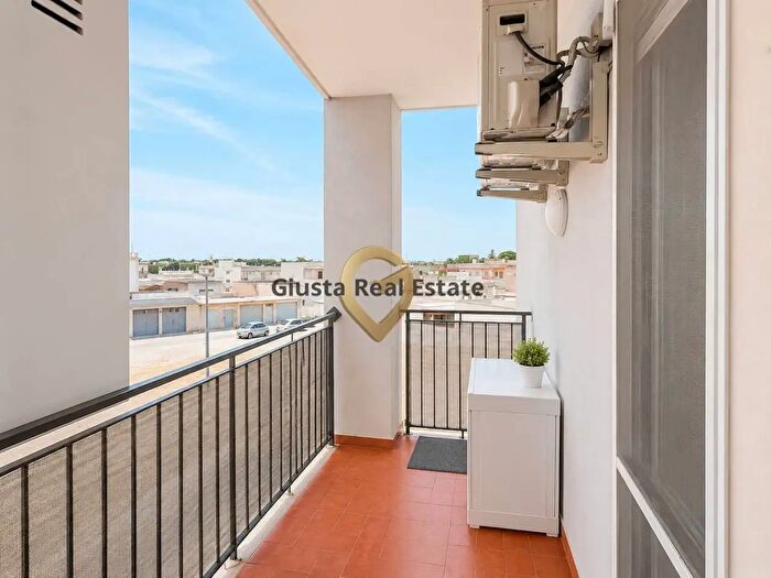 Appartamento quadrilocale in vendita in Via Agrigento, Mesagne