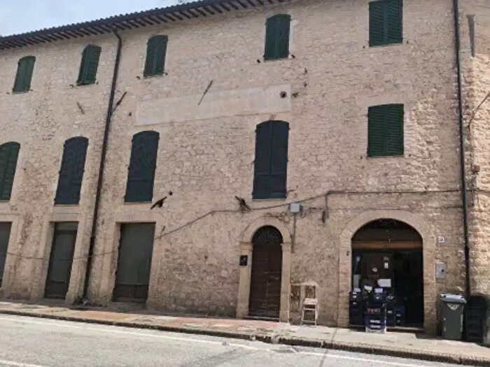 Appartamento bilocale in vendita in Via Mura Castellane, Foligno