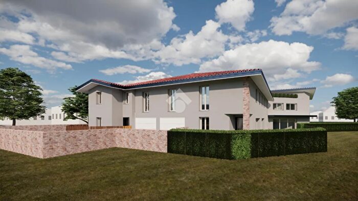 Case in Vendita e in Affitto - 2