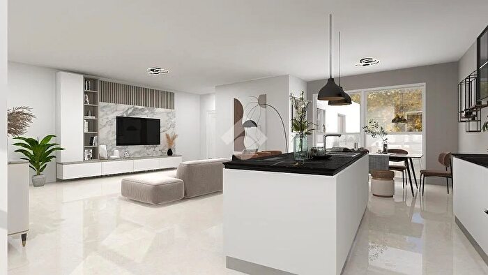 Appartamento trilocale in vendita in Desenzano Del Garda