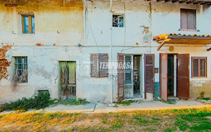 Casa bilocale in vendita in Via Parrocchiale, Cozzo