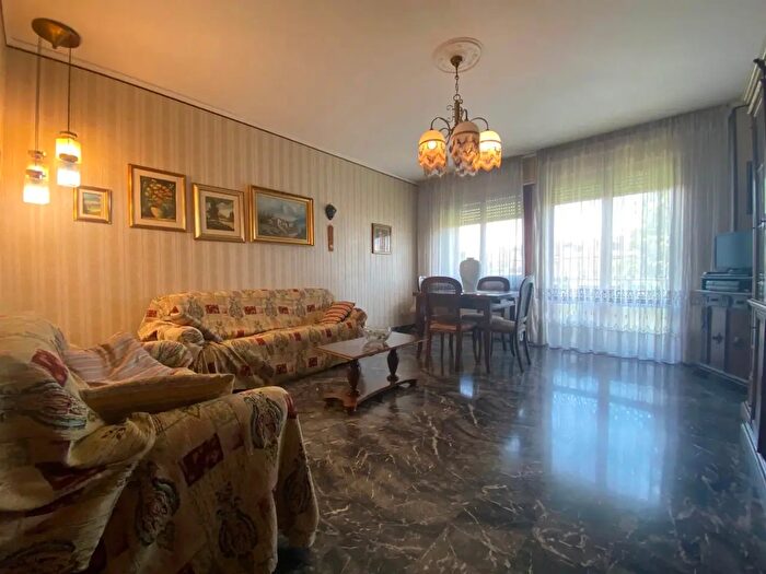 Appartamento con 5 locali in vendita in Padova