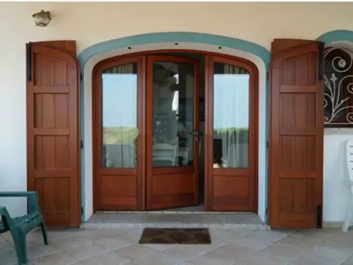 Casa con 5 locali in vendita in Località Terra Vecchia, Santa Teresa Gallura