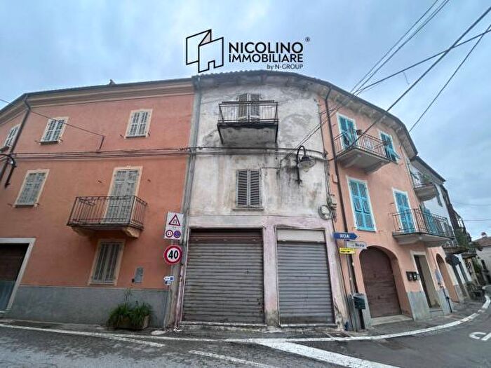 Casa con 5 locali in vendita in Via Settembre, Niella Tanaro