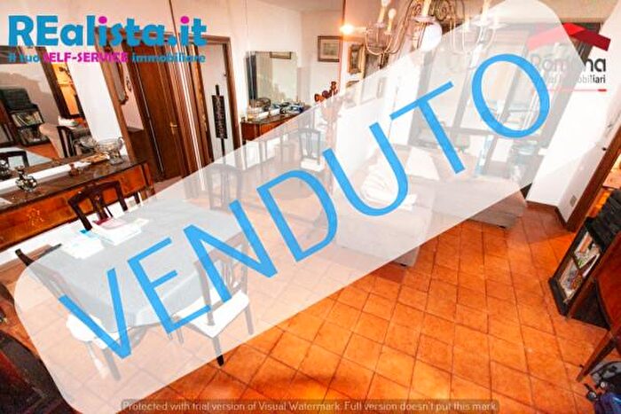 Appartamento trilocale in vendita in Via Ferdinando Maria Poggioli, Roma