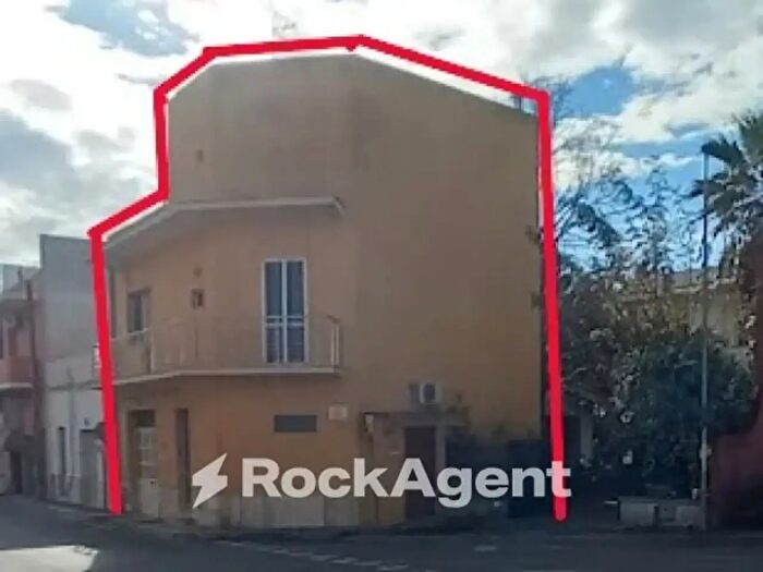 Casa quadrilocale in vendita in Via Vittorio Veneto, Ruffano