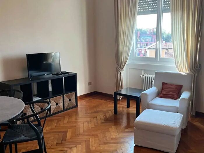 Appartamento bilocale in affitto in Viale Regina Giovanna, Milano