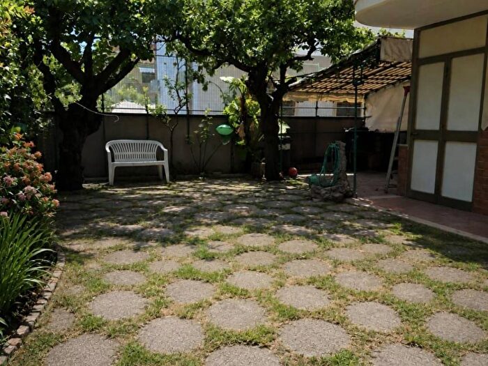 Casa quadrilocale in affitto in Via Nettuno, Zona Domitilla, Ladispoli