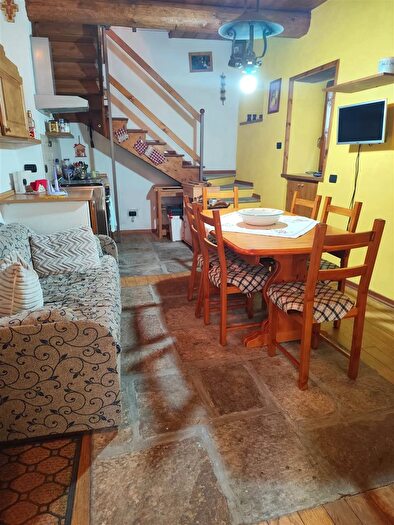 Casa trilocale in vendita in Santa Maria Maggiore, Santa Maria Maggiore