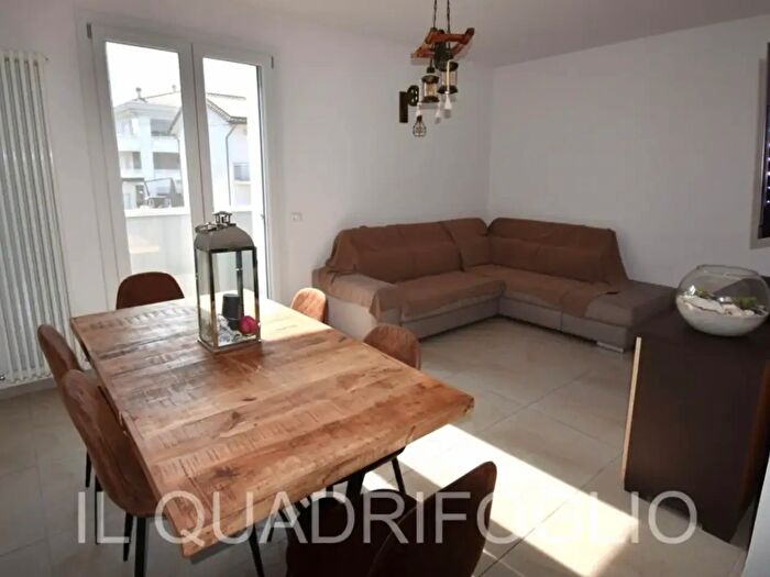 Casa trilocale in vendita in Via Ravennate, Cesena
