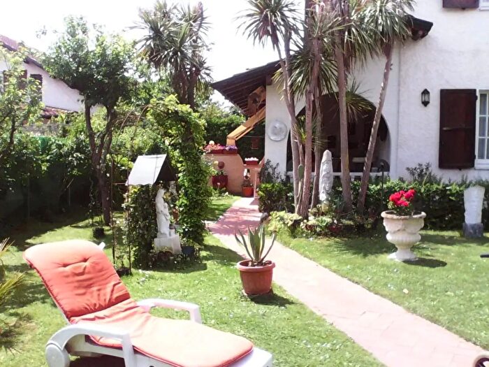 Casa con 5 locali in affitto in a Bregoscia, Montignoso