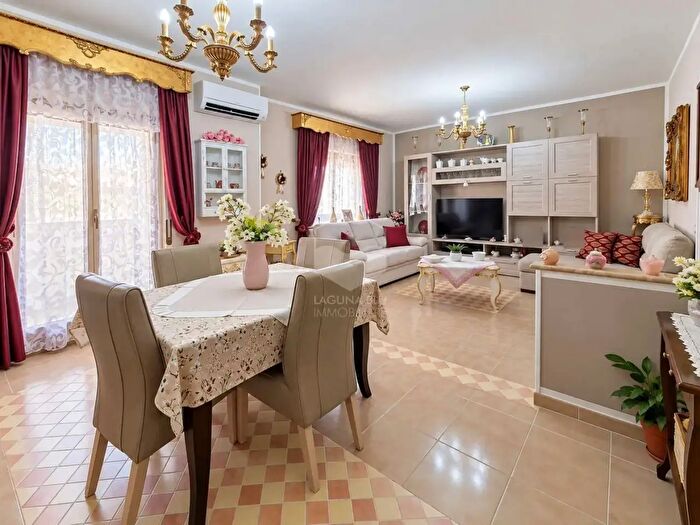 Appartamento quadrilocale in vendita in Via Don Primo Mazzolari, Mazara Del Vallo