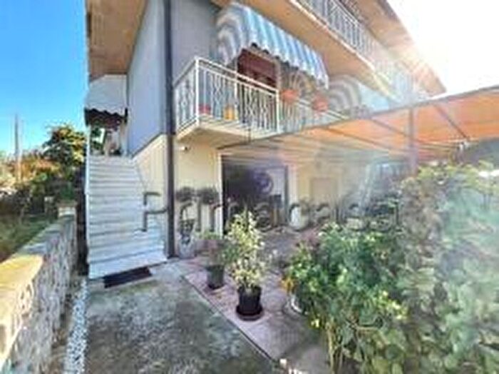 Appartamento con 5 locali in vendita in Corso della Vittoria, Legnago