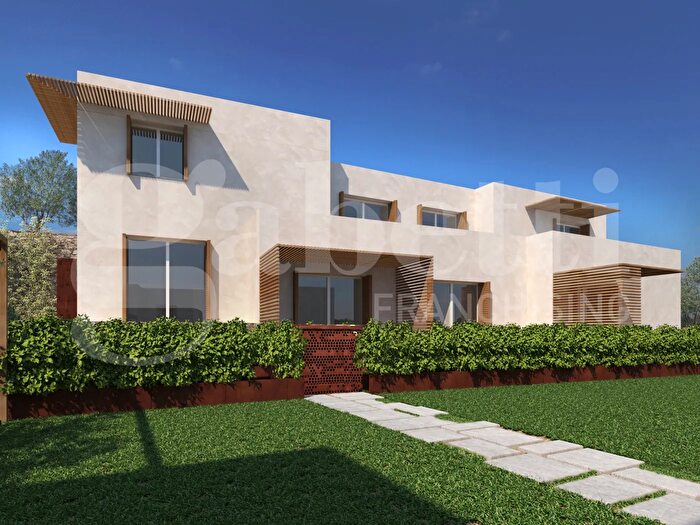 Appartamento in vendita in Via Calvisio, Finale Ligure