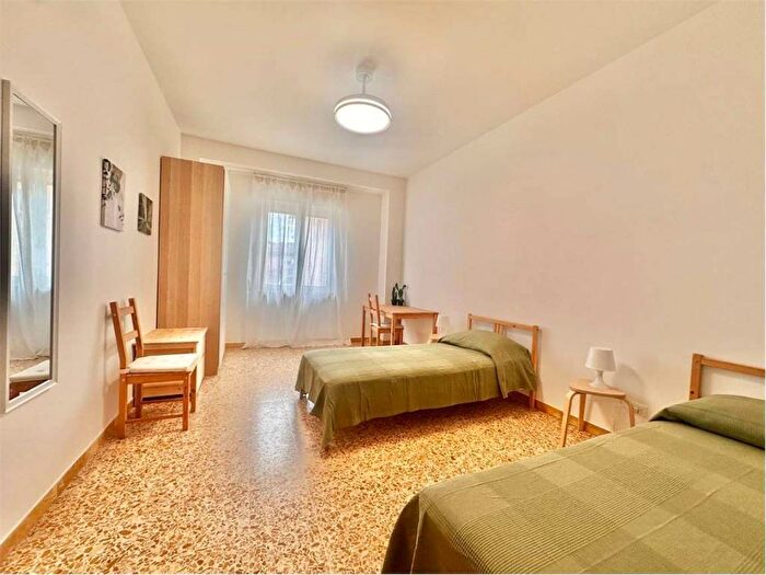 Appartamento trilocale in affitto in CORSO CARLO ALBERTO, Stazione, Ancona