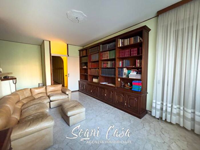 Appartamento quadrilocale in vendita in Corso Giacomo Matteotti, Oleggio