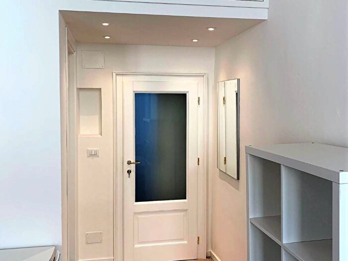 Appartamento monolocale in affitto in Corso Giuseppe Garibaldi, Centro Storico, Pavia